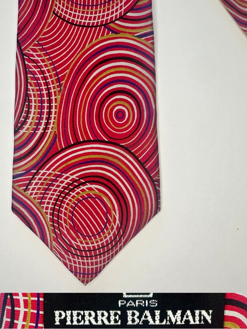Vintage PIERRE BALMAIN PARIS All Silk Red Classic Tie, 3.75”